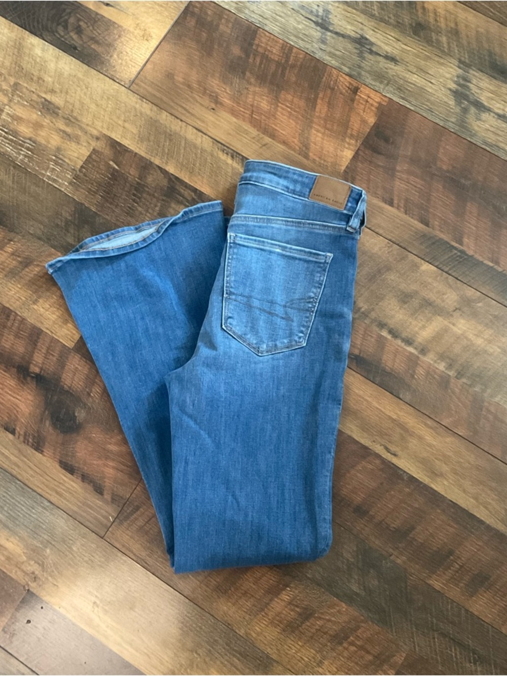 American Eagle Super Hi Rise Flare Jeans 8